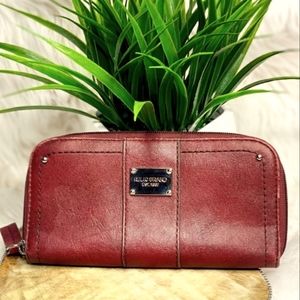 Relic Brand Burgundy leather wallet